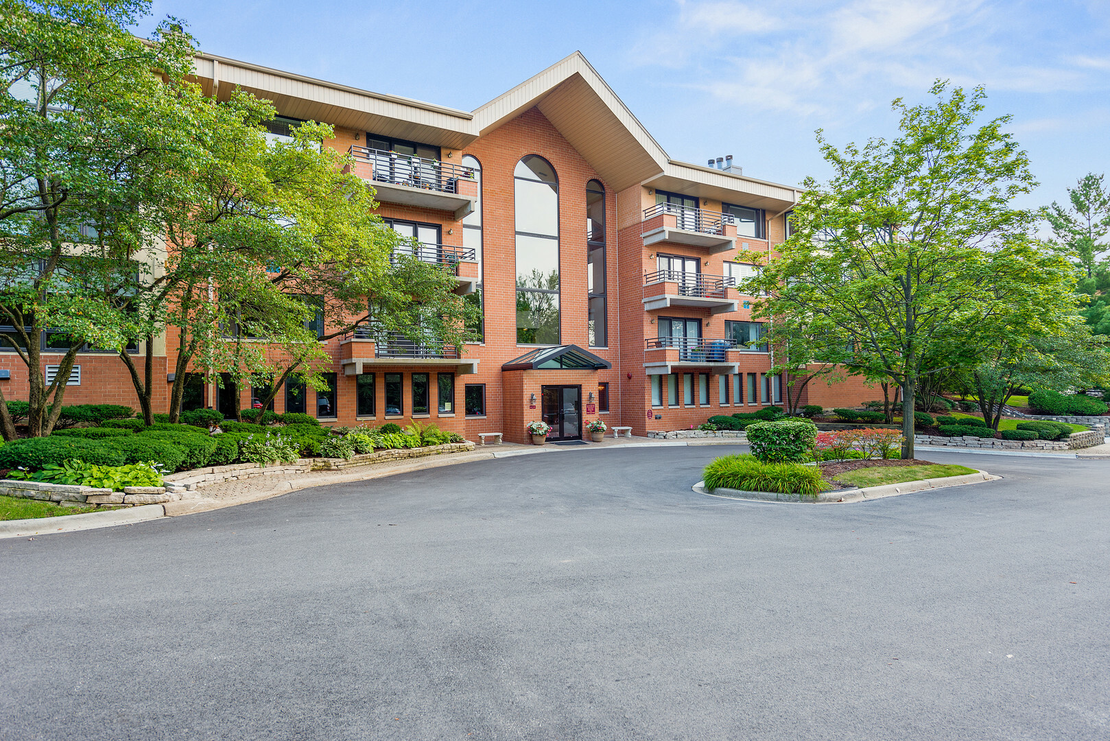 Property Photo:  3525 S Cass Court 309  IL 60523 
