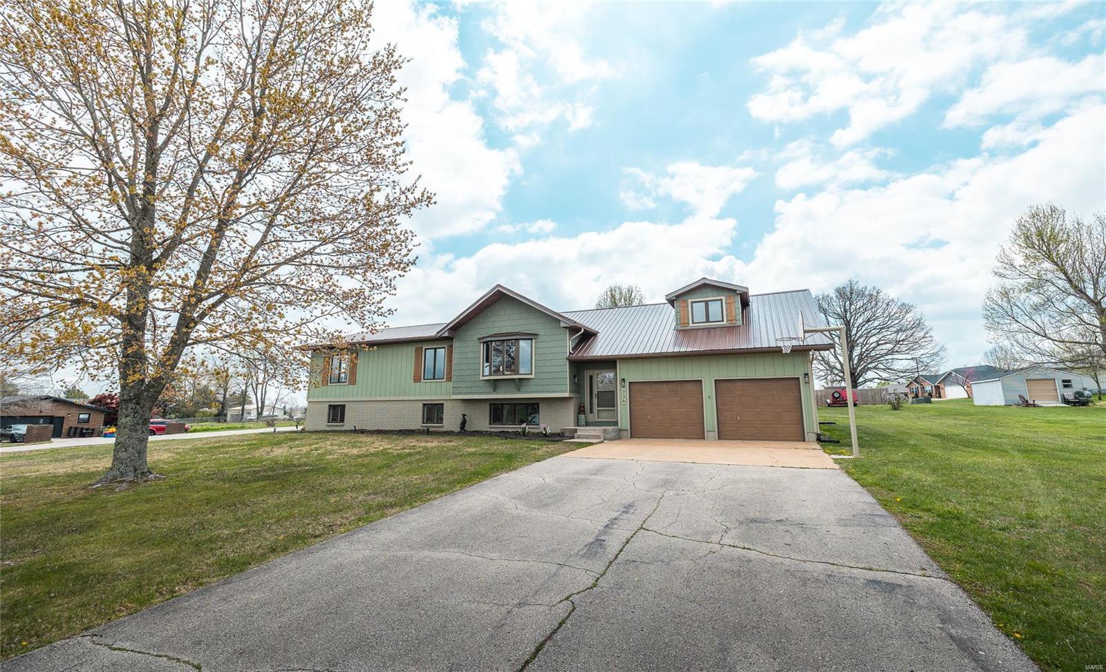 Property Photo:  736 Stella Street  MO 65536 