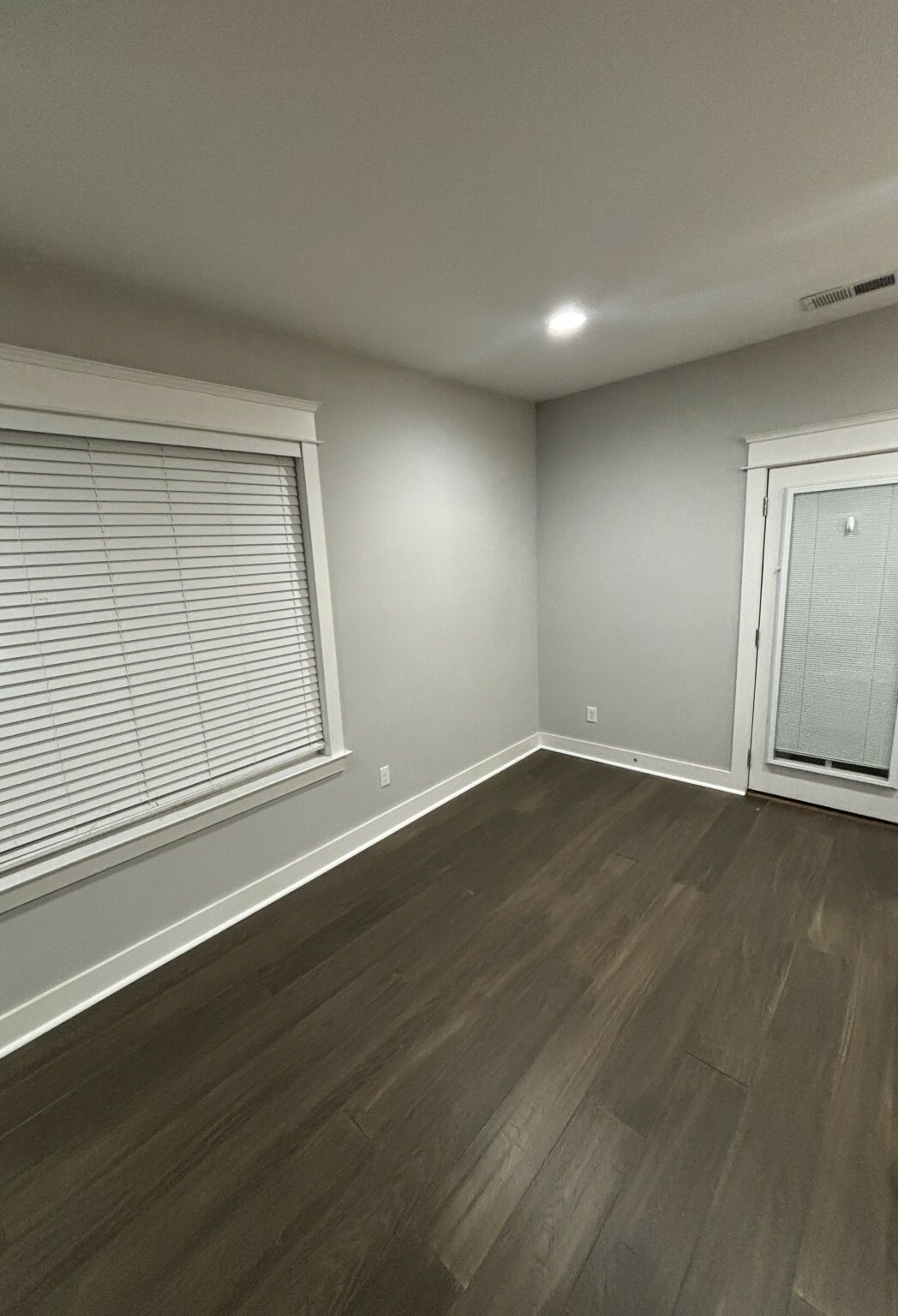 Property Photo: 2405B Dowlan St TN 37208