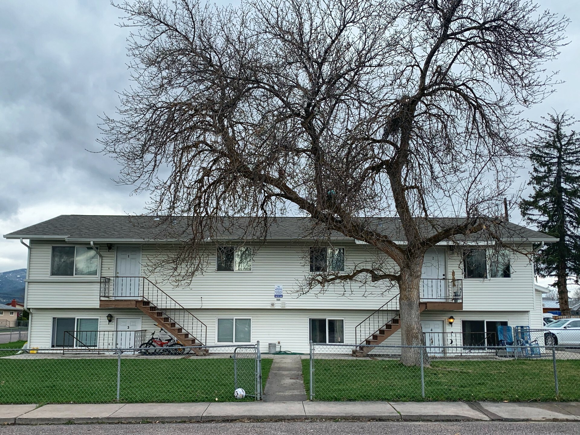 Property Photo: 1909 Margaret Street MT 59801