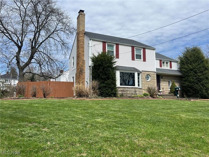 Property Photo:  503 22nd Street NW  OH 44709 