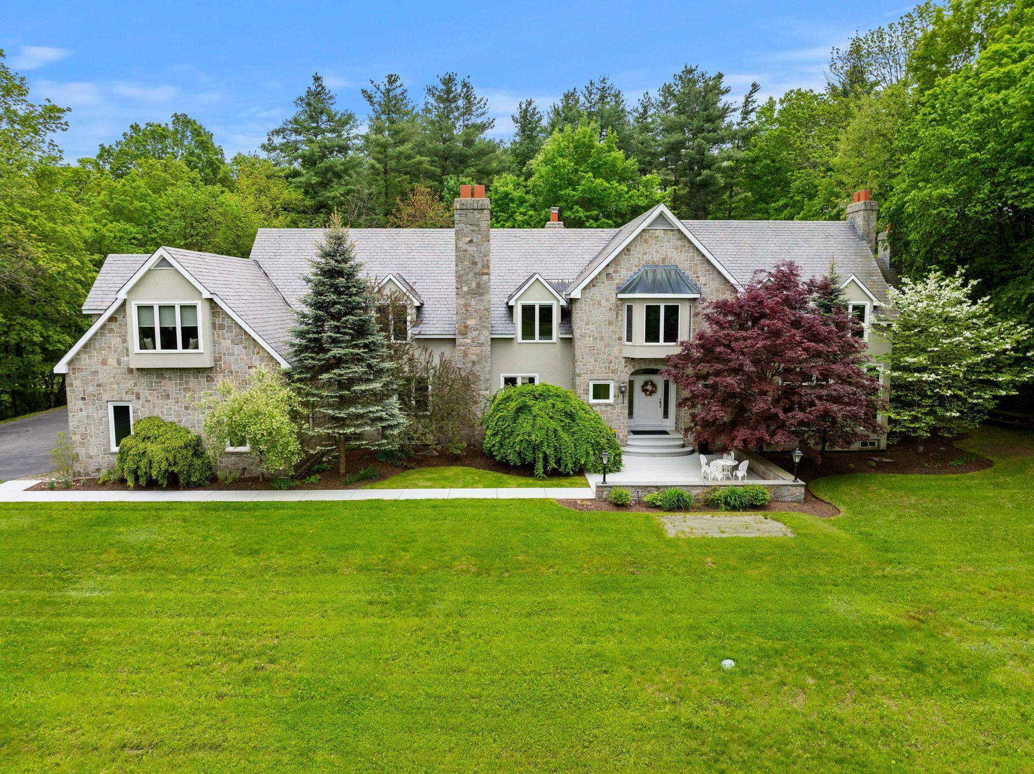Property Photo: 15 Richardson Road NH 03049