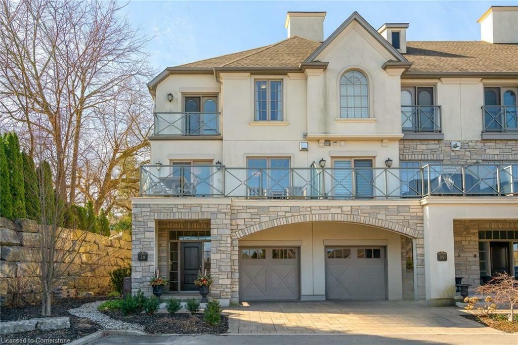 Property Photo: 19 Lake Street 20 ON L3M 0C3