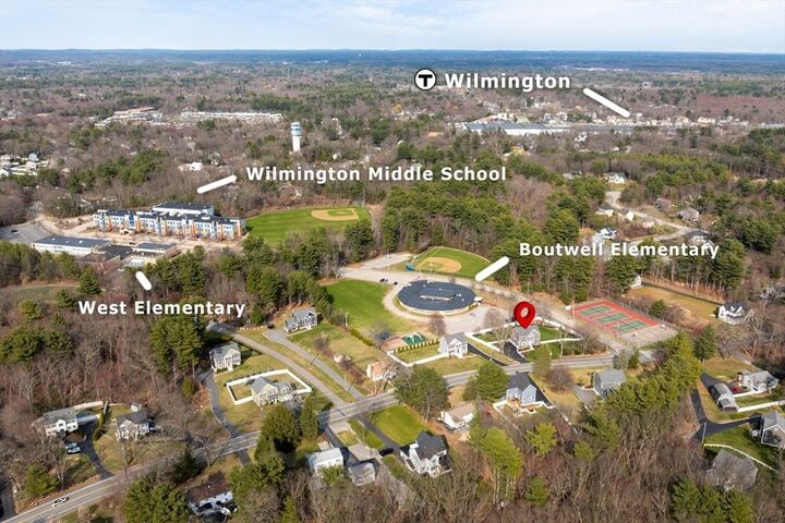 Property Photo:  19 Boutwell St  MA 01887 