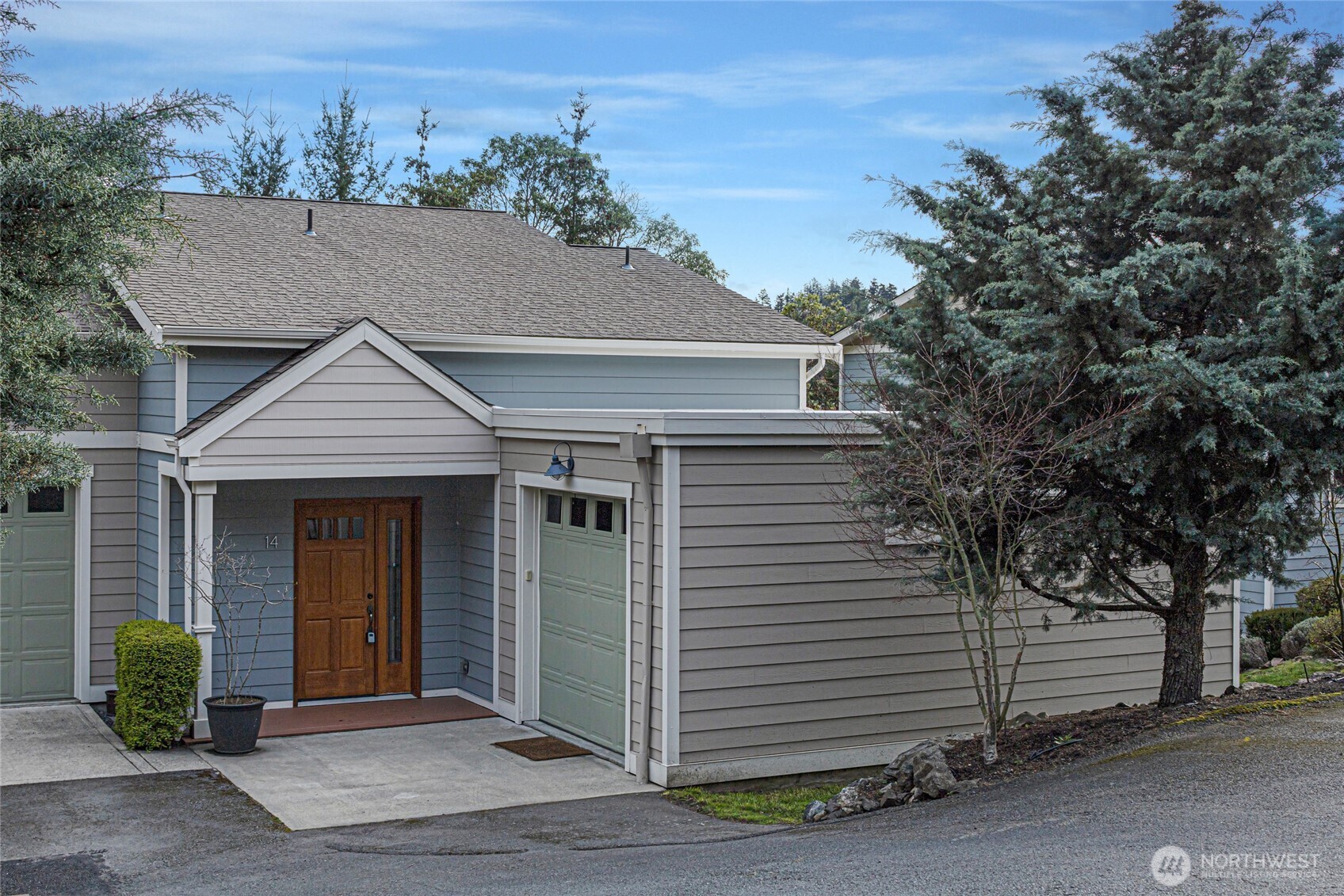 Property Photo: 475 Perry Place 14 WA 98250