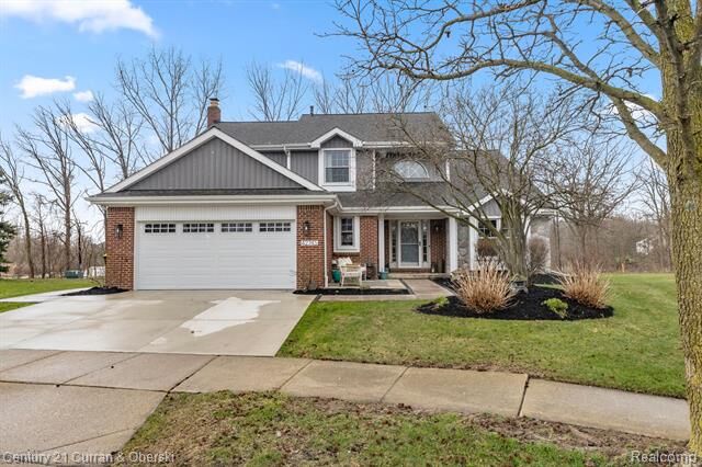 Property Photo:  42745 Ledgeview Drive  MI 48377 
