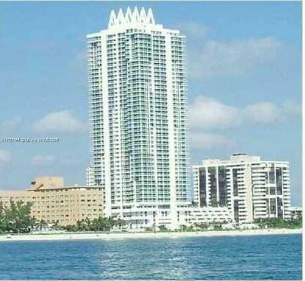 6365 Collins Ave 1508  Miami Beach FL 33141 photo