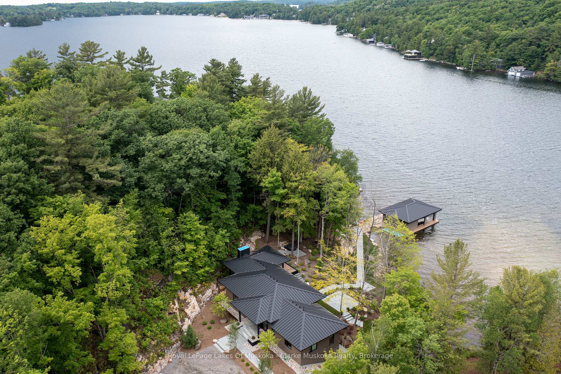 Property Photo: 3864 Muskoka Rd 118W N/A 3 ON P0B 1J0