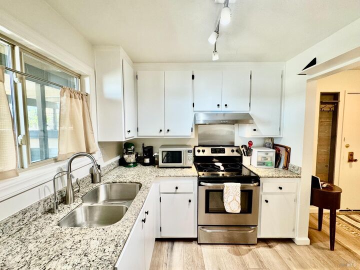 Property Photo: 50 Via Belardo 12 CA 94904