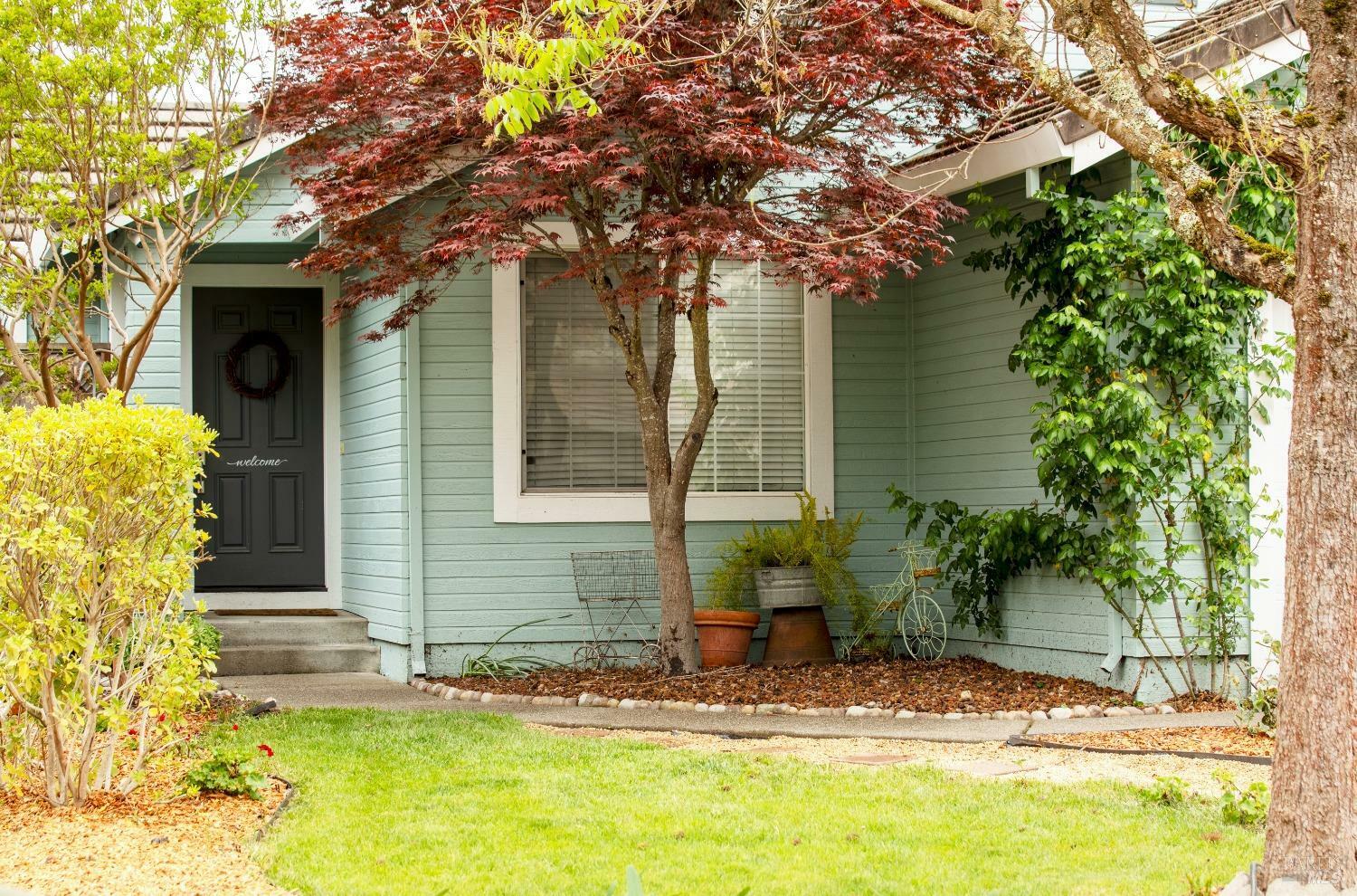 Property Photo: 406 Quince Street CA 95492