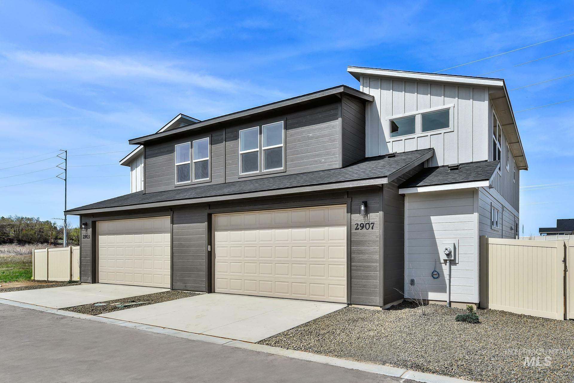 Property Photo: 2907 Dale Lane ID 83605