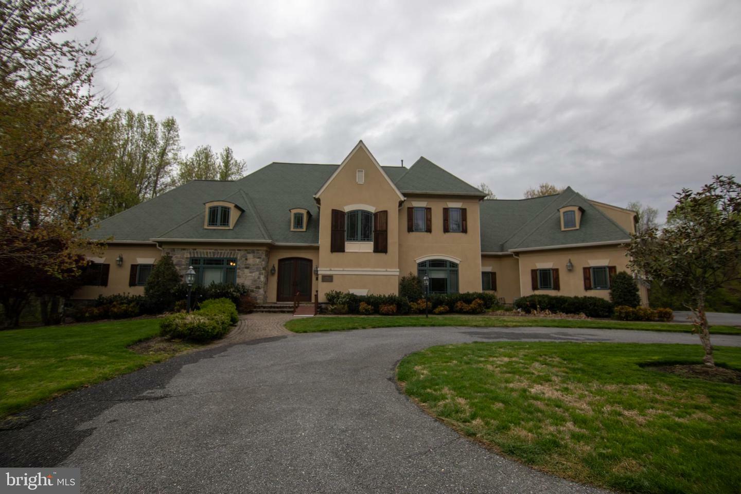 2916 Westbrook Lane  Bowie MD 20721 photo