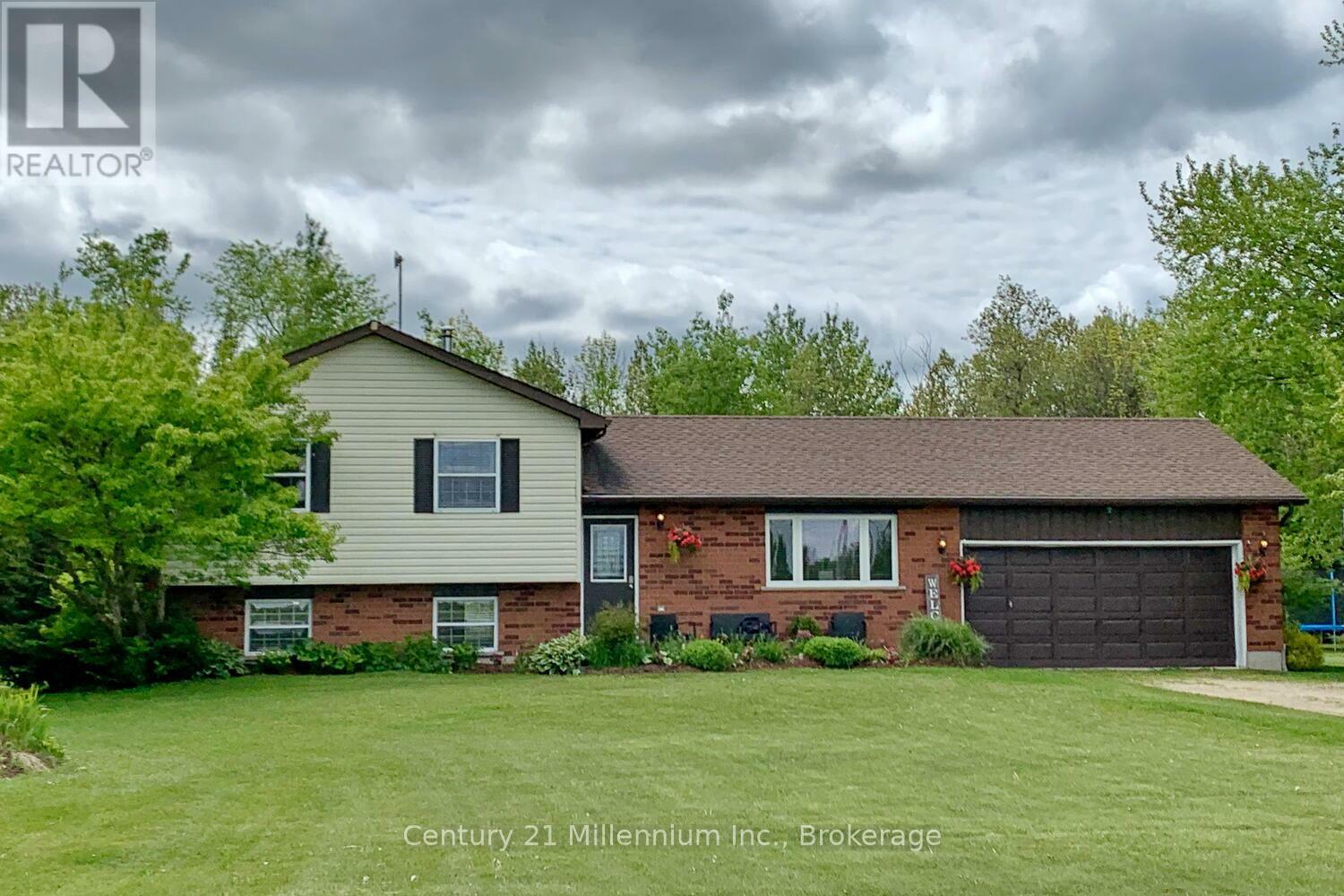 Property Photo: 112258 Grey Road 14 ON N0C 1B0