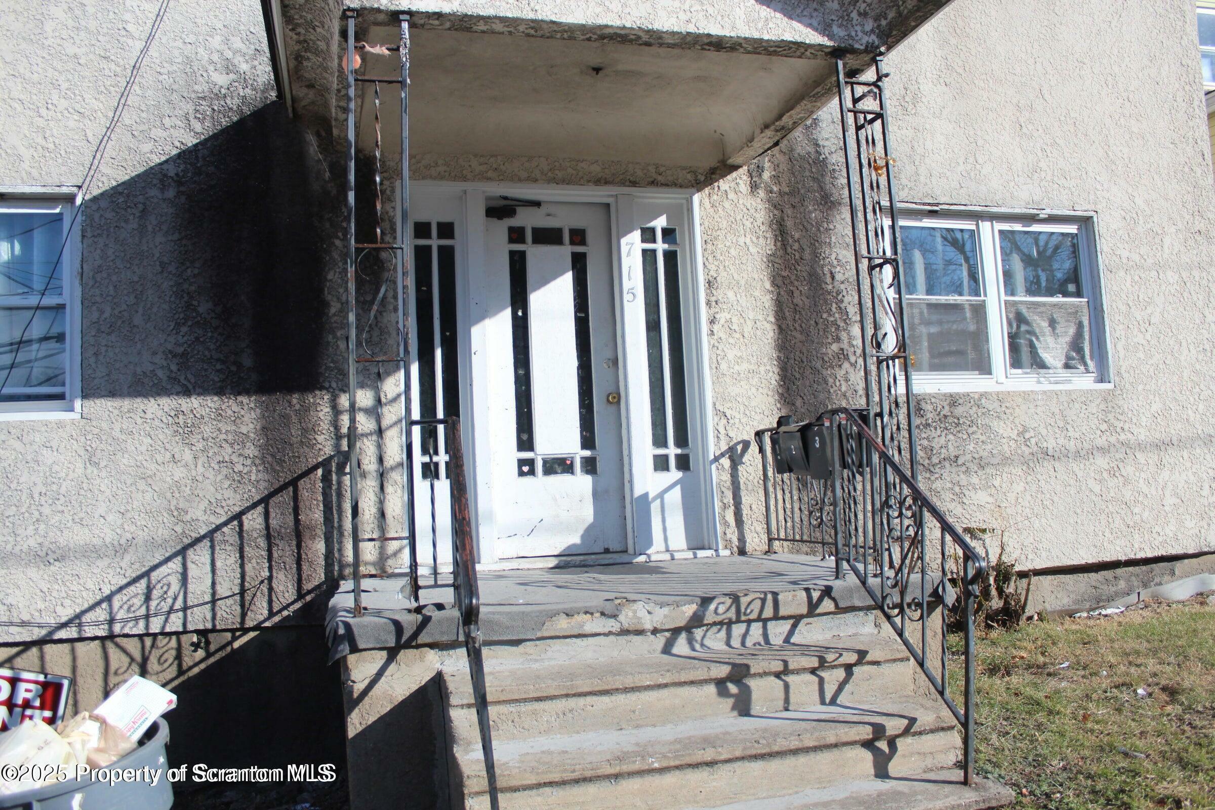 715 Moosic Street 4  Scranton PA 18505 photo