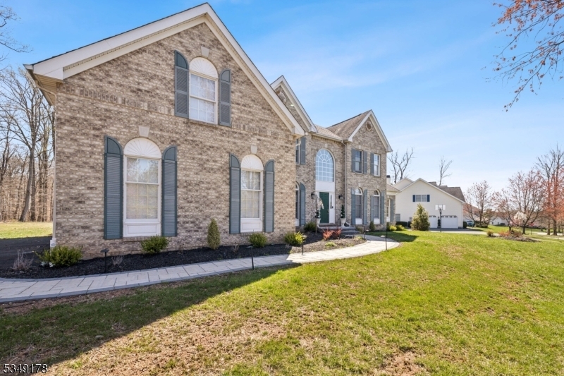 Property Photo: 9 Stires Way NJ 08867