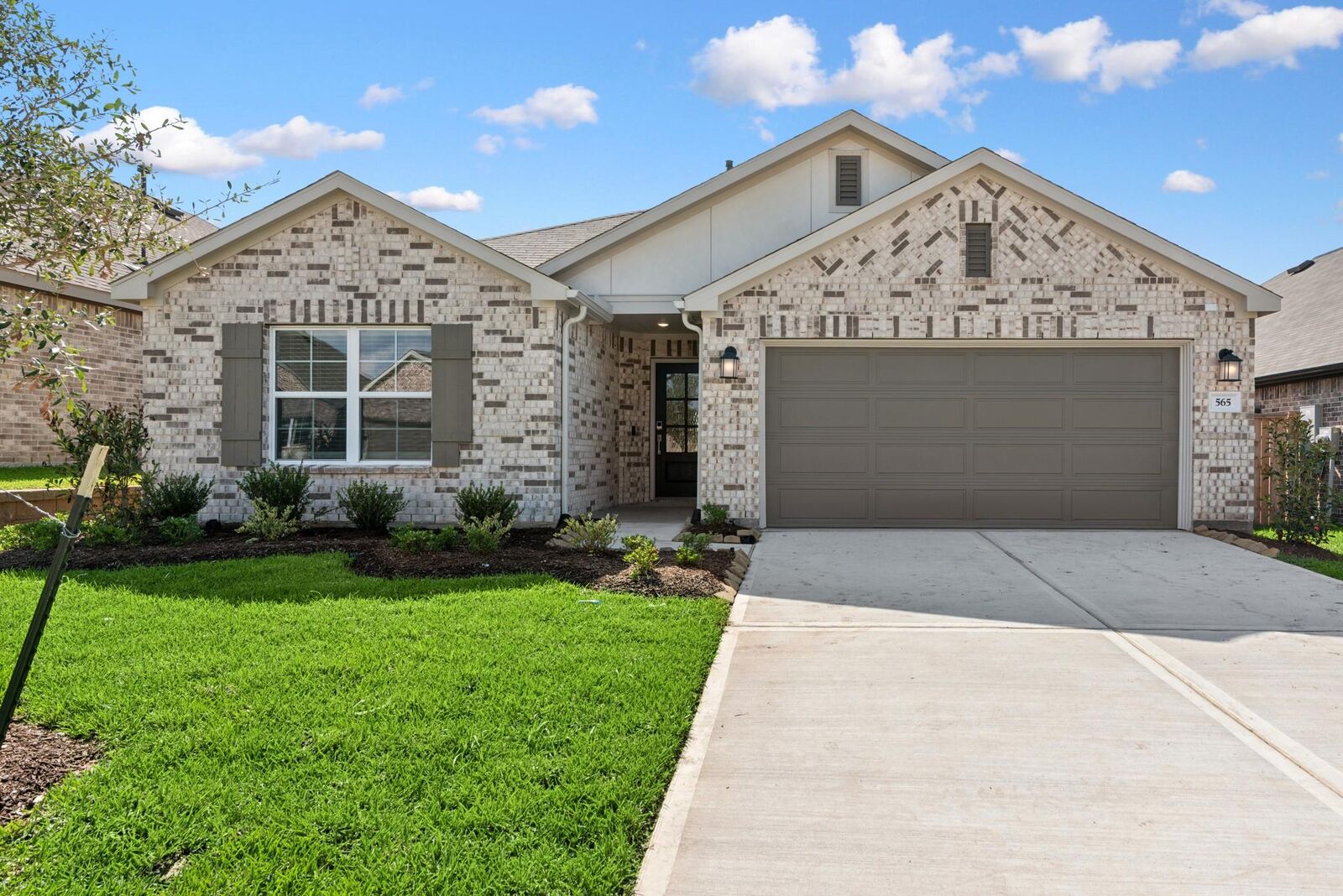 Property Photo:  565 Bluebell Maiden Court  TX 77354 