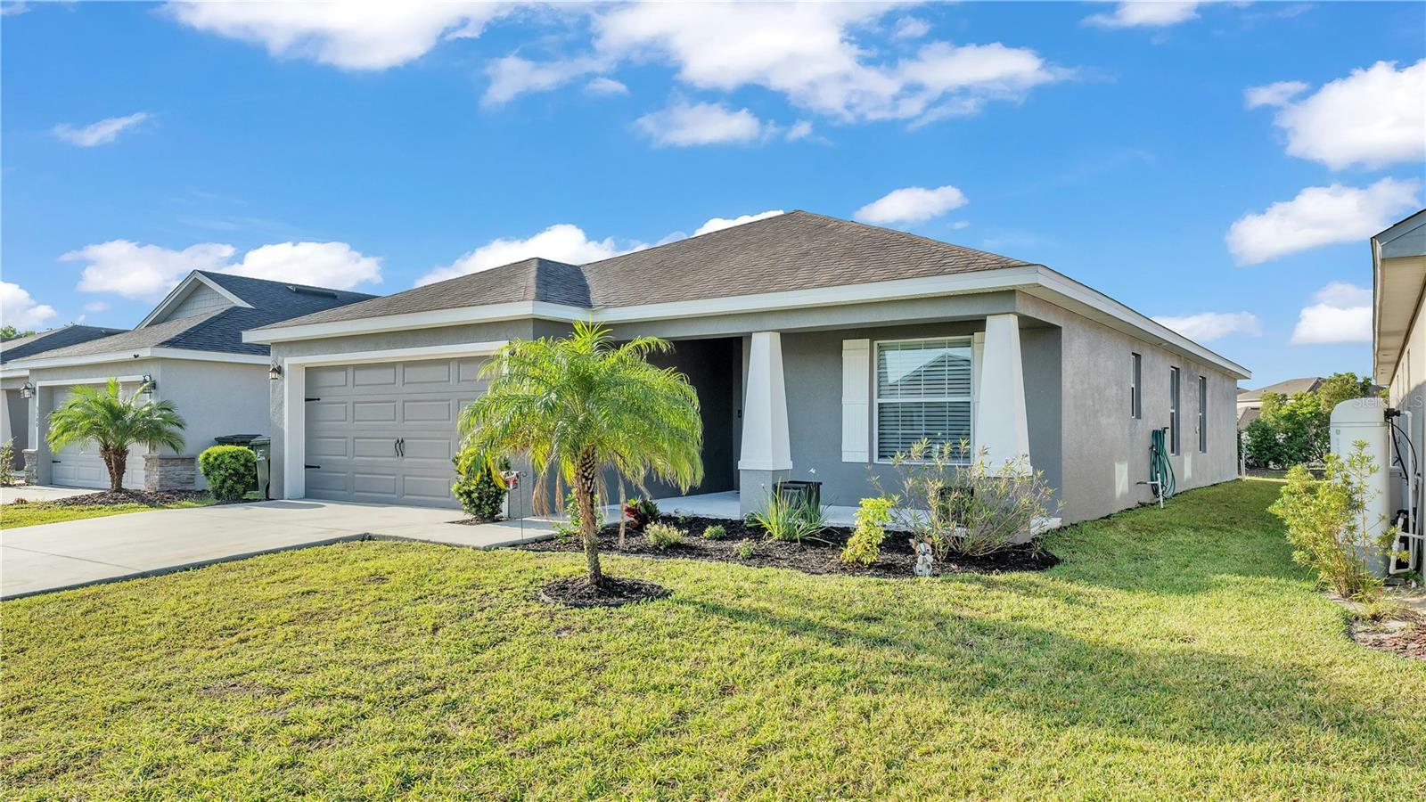 Property Photo: 5304 White Egret Lane FL 33811