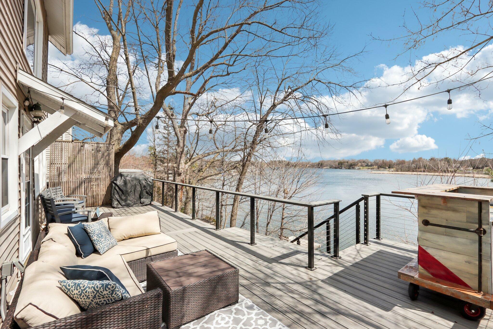 Property Photo: W288n8060 Park Dr WI 53029
