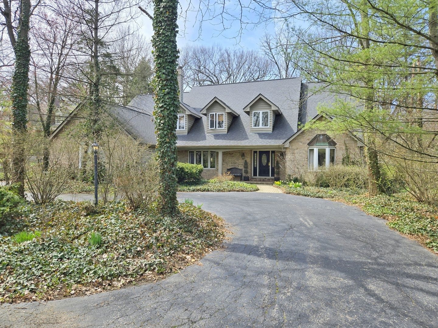 Property Photo: 12504 Southwest Highway IL 60464