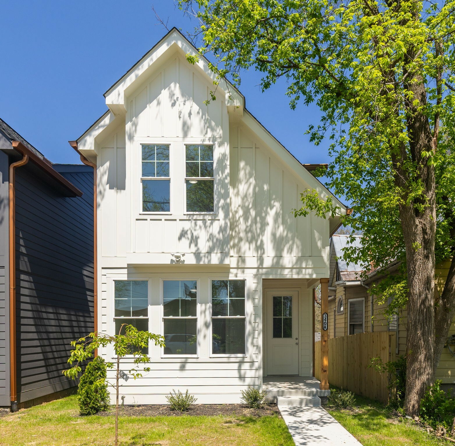 Property Photo: 340A Peachtree St TN 37210