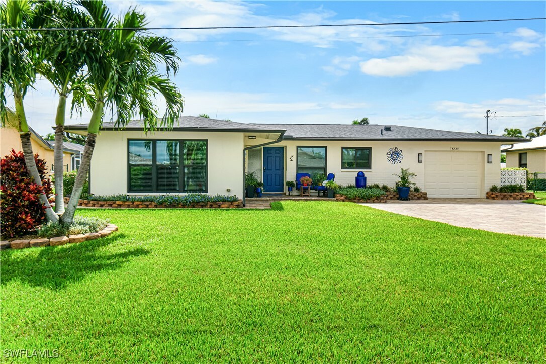 Property Photo: 5235 Wisteria Court FL 33904