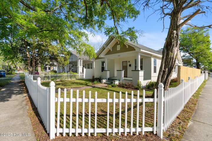 Property Photo:  1702 Orange Street  NC 28403 