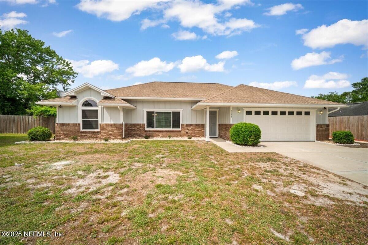 Property Photo: 4933 Irish Moss Drive S FL 32257