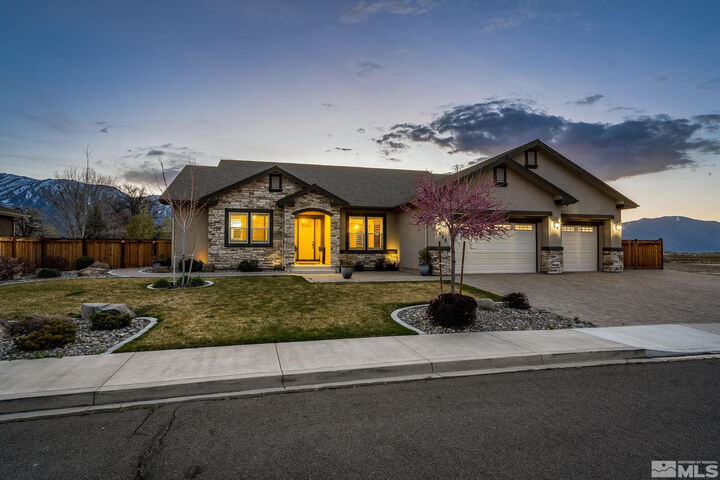 Property Photo:  1008 Rocky Terrace Drive  NV 89410 