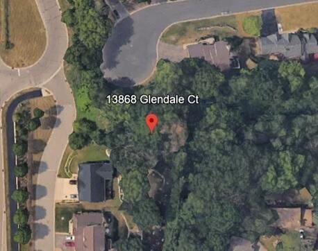 Property Photo: 13868 Glendale Court MN 55124