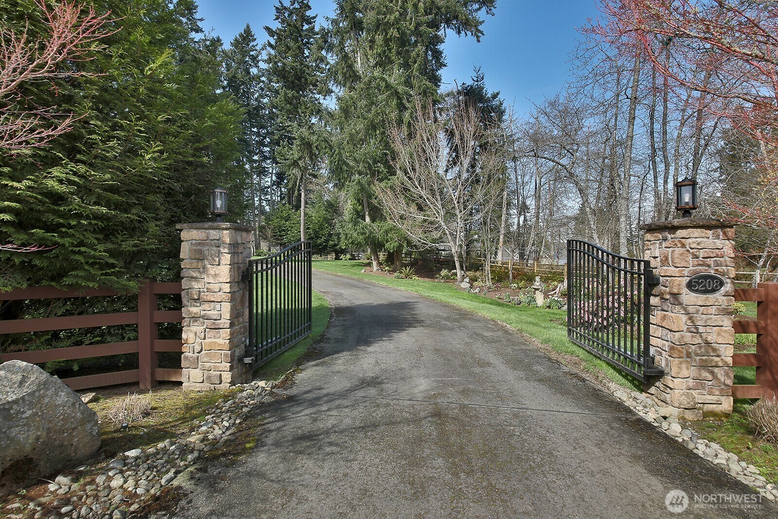 Property Photo: 5208 East Harbor Road WA 98249