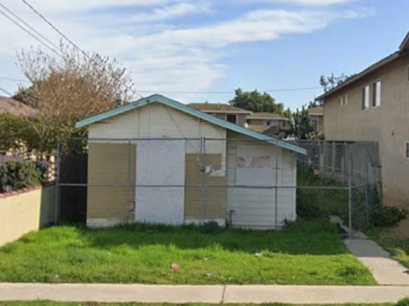 717 Oak Avenue  Greenfield CA 93927 photo