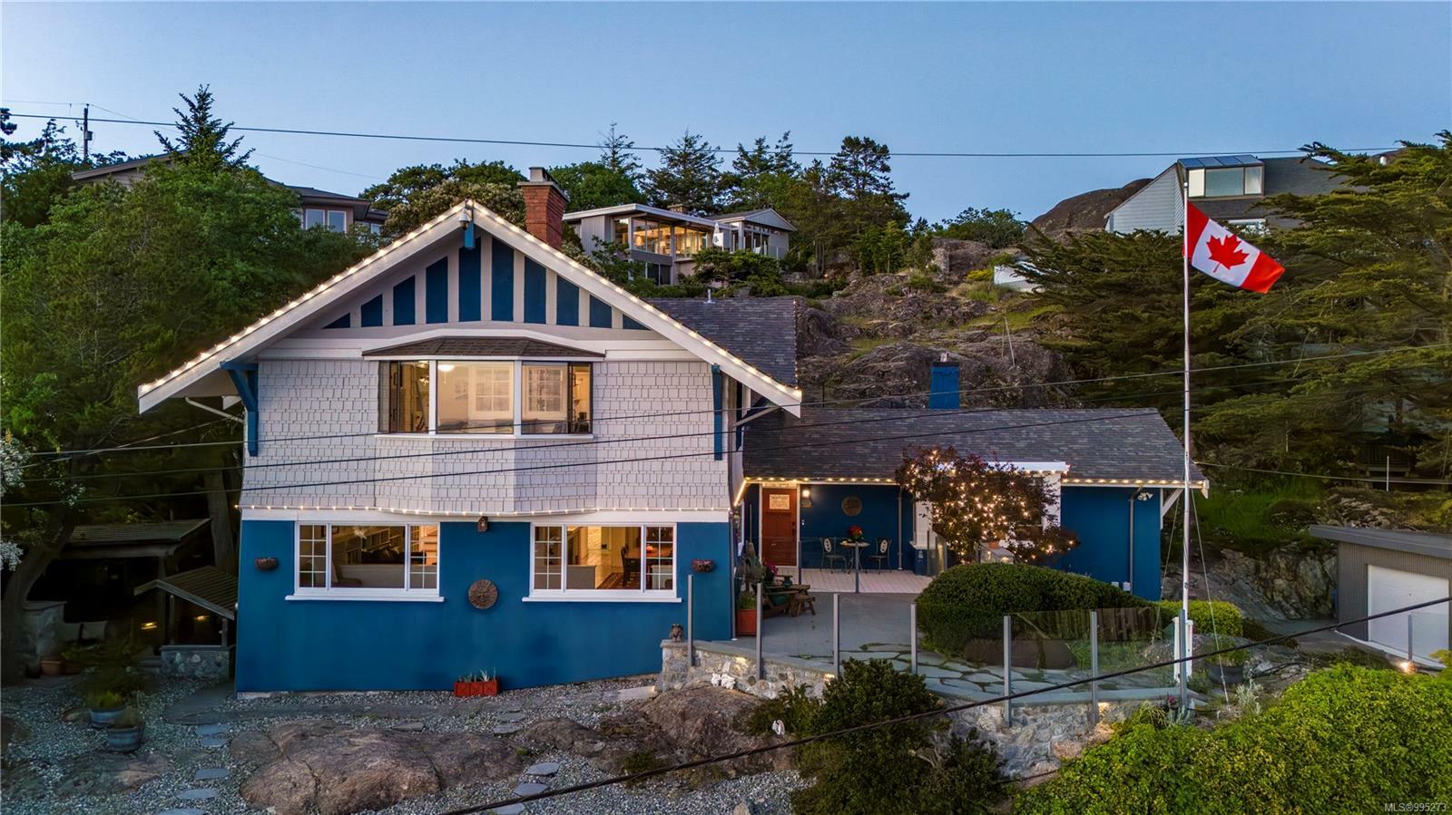 Property Photo: 50 King George Terr BC V8S 2J9