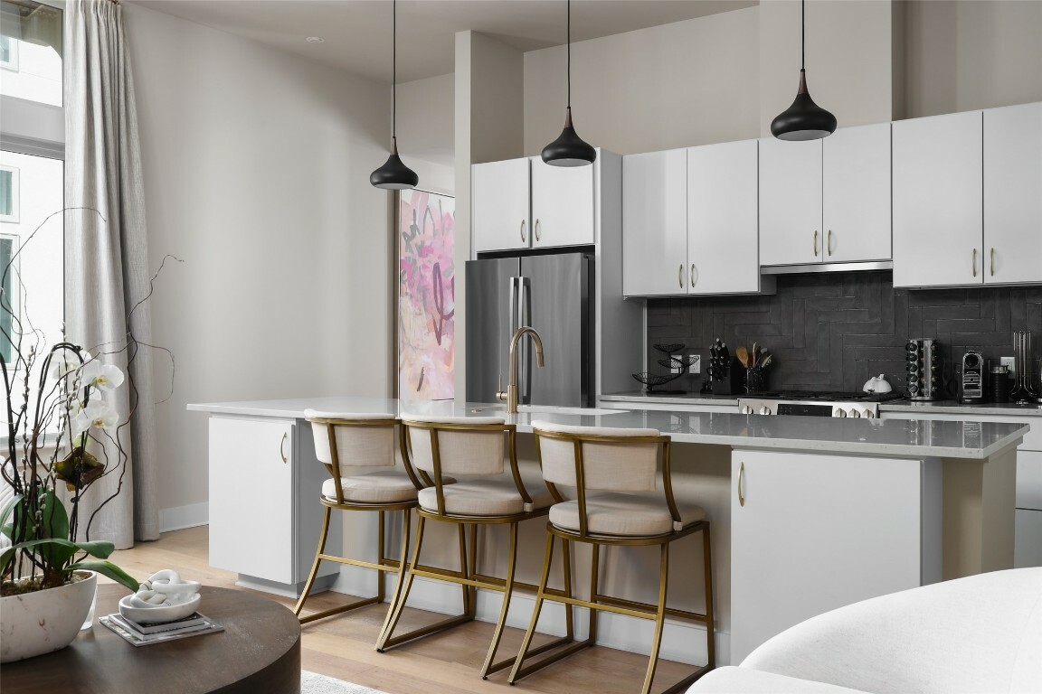 Property Photo: 2300 Enfield Road 103 TX 78703