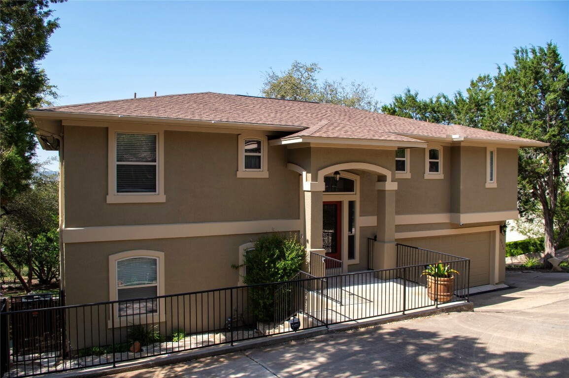 Property Photo: 6400 Lakeshore Drive TX 78645