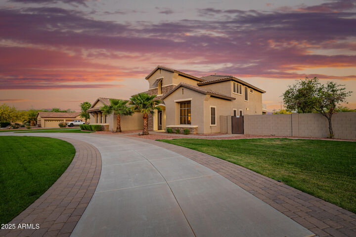 Property Photo:  14367 W Becker Lane  AZ 85379