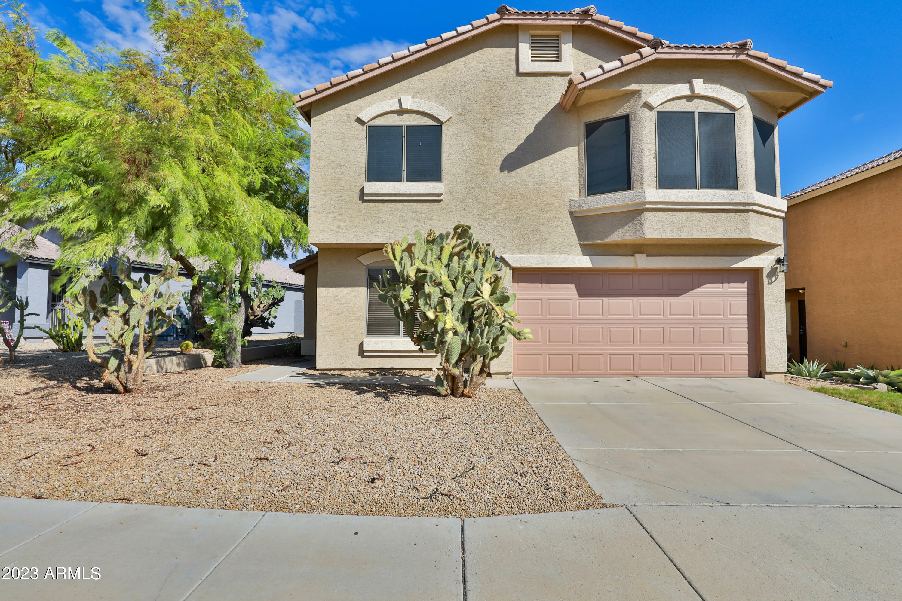Property Photo: 2018 E Escuda Road AZ 85024