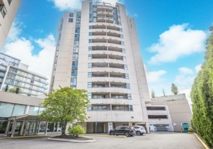 Property Photo: 8246 Lansdowne Road 703 BC V6X 3Y4