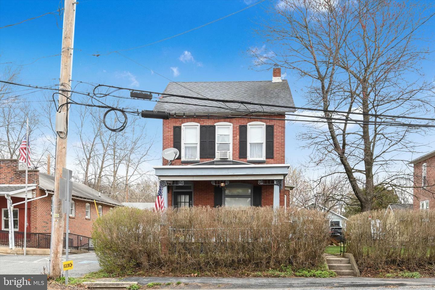 Property Photo: 473 Main Street PA 19564