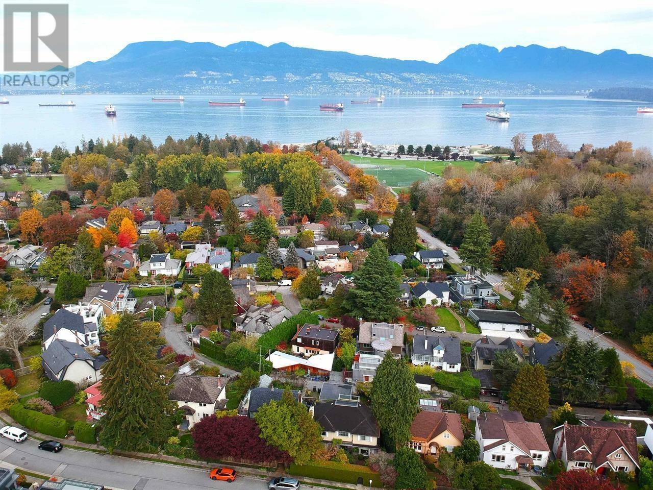 Property Photo: 4333 Locarno Crescent BC V6R 1G2