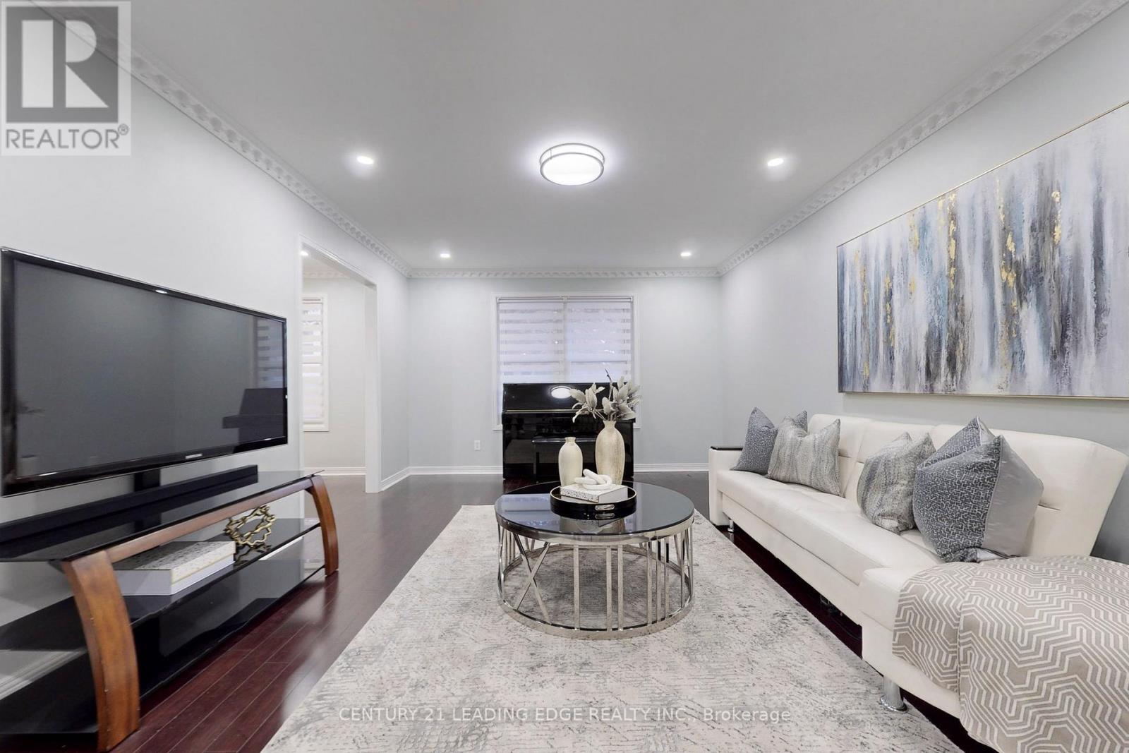 Property Photo: 16 Milne Lane ON L3P 1C7