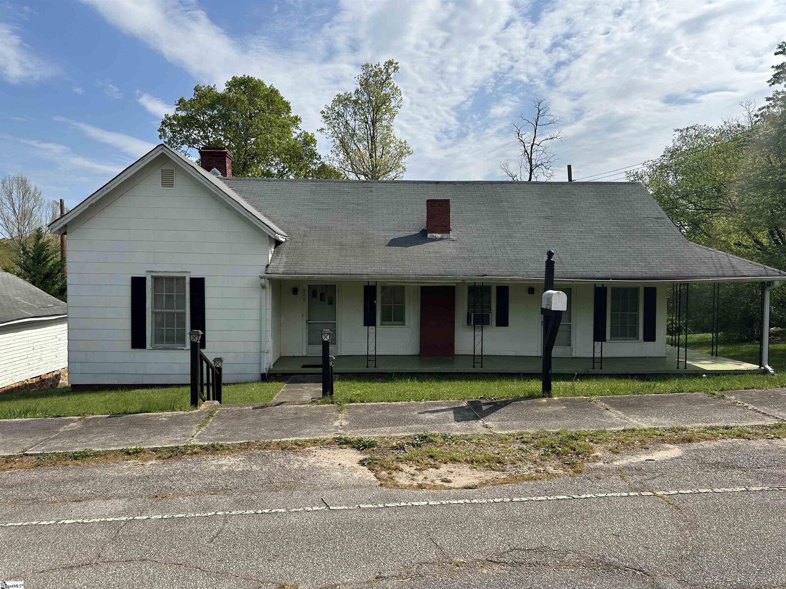 Property Photo: 500 Cateechee Trail SC 29630