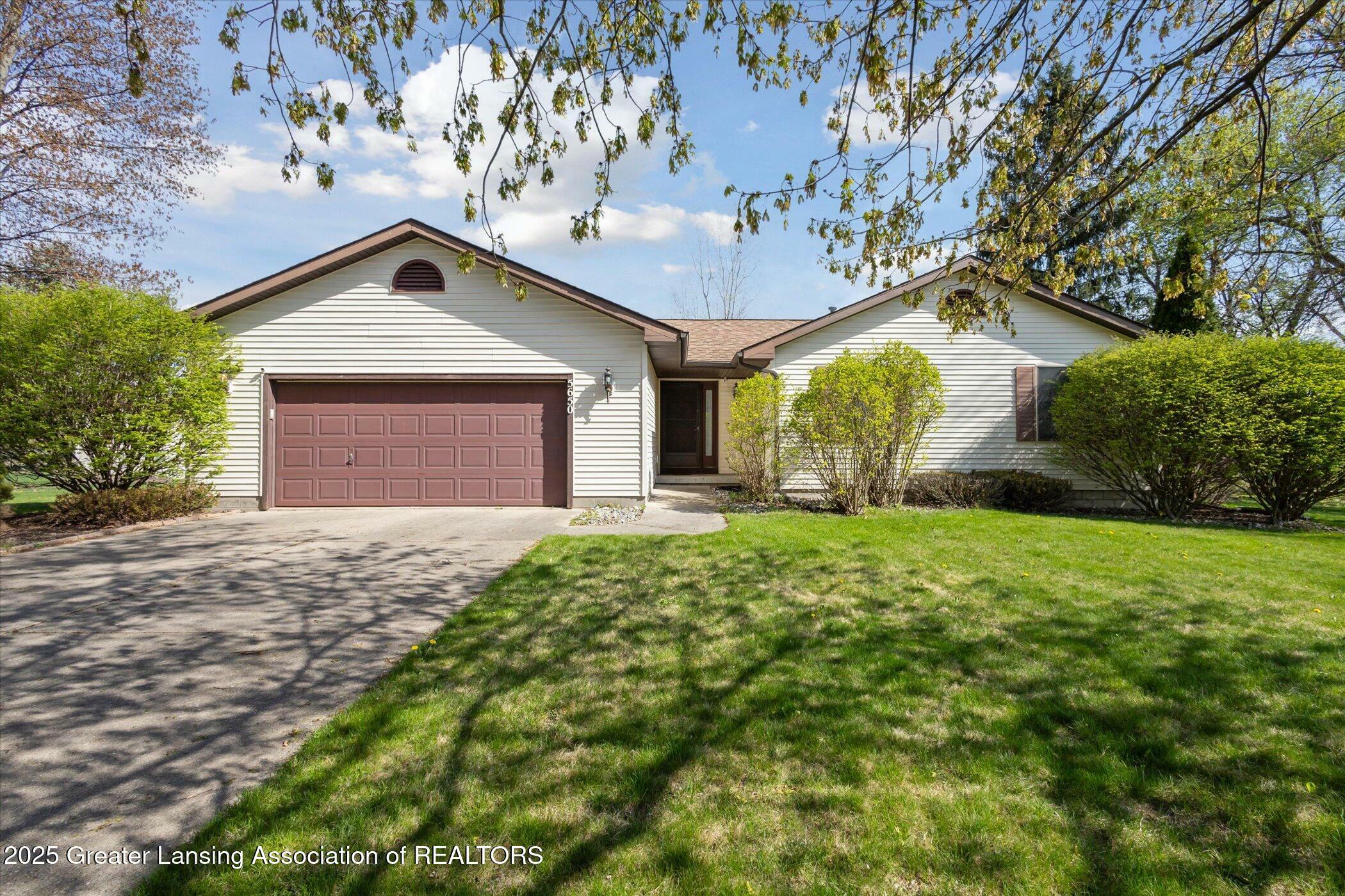 Property Photo: 5650 Lochwoode Court MI 48842