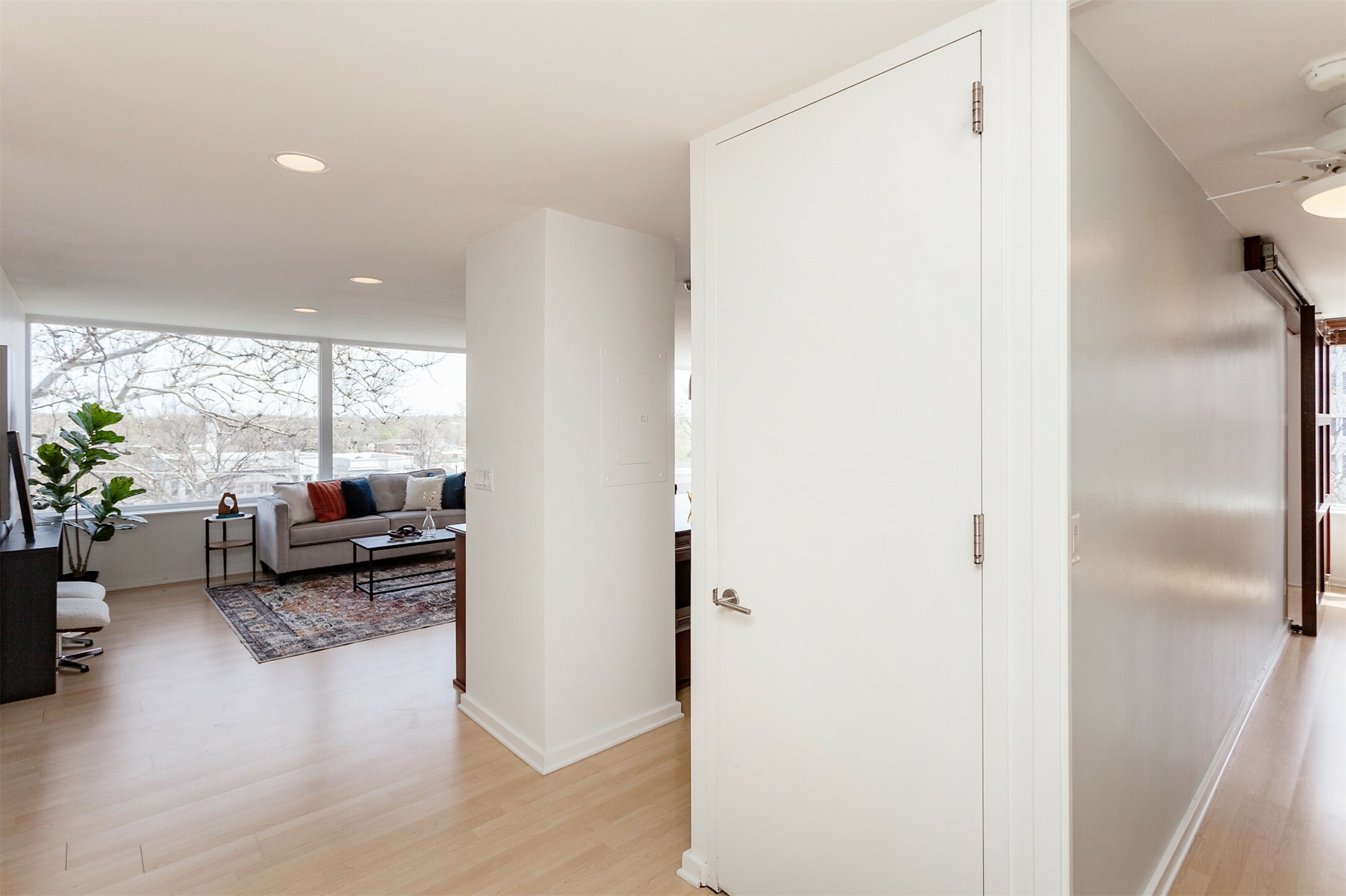 Property Photo: 3660 Grand Avenue 510 IA 50312