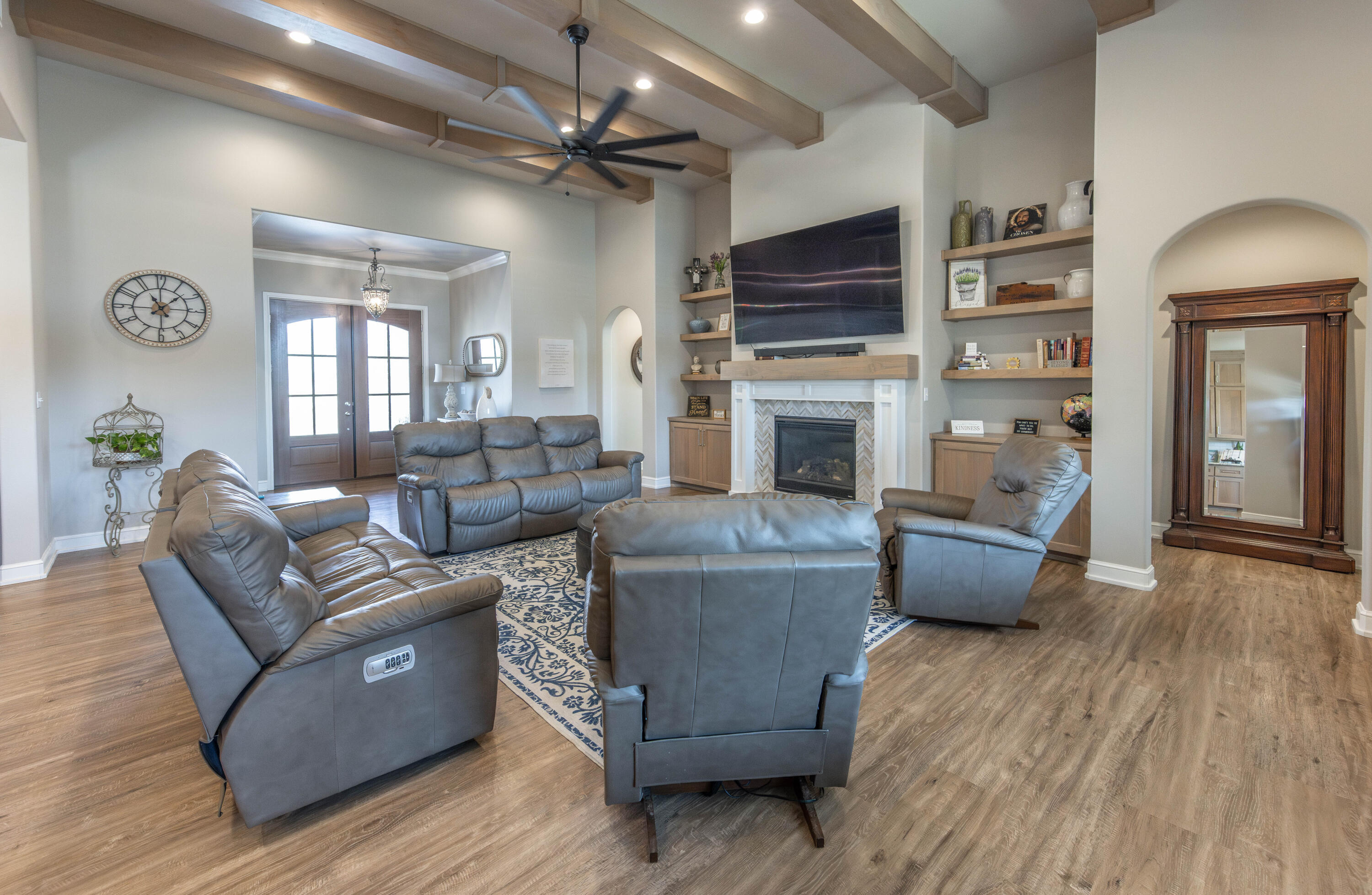 Property Photo:  4403 103rd Street  TX 79424 