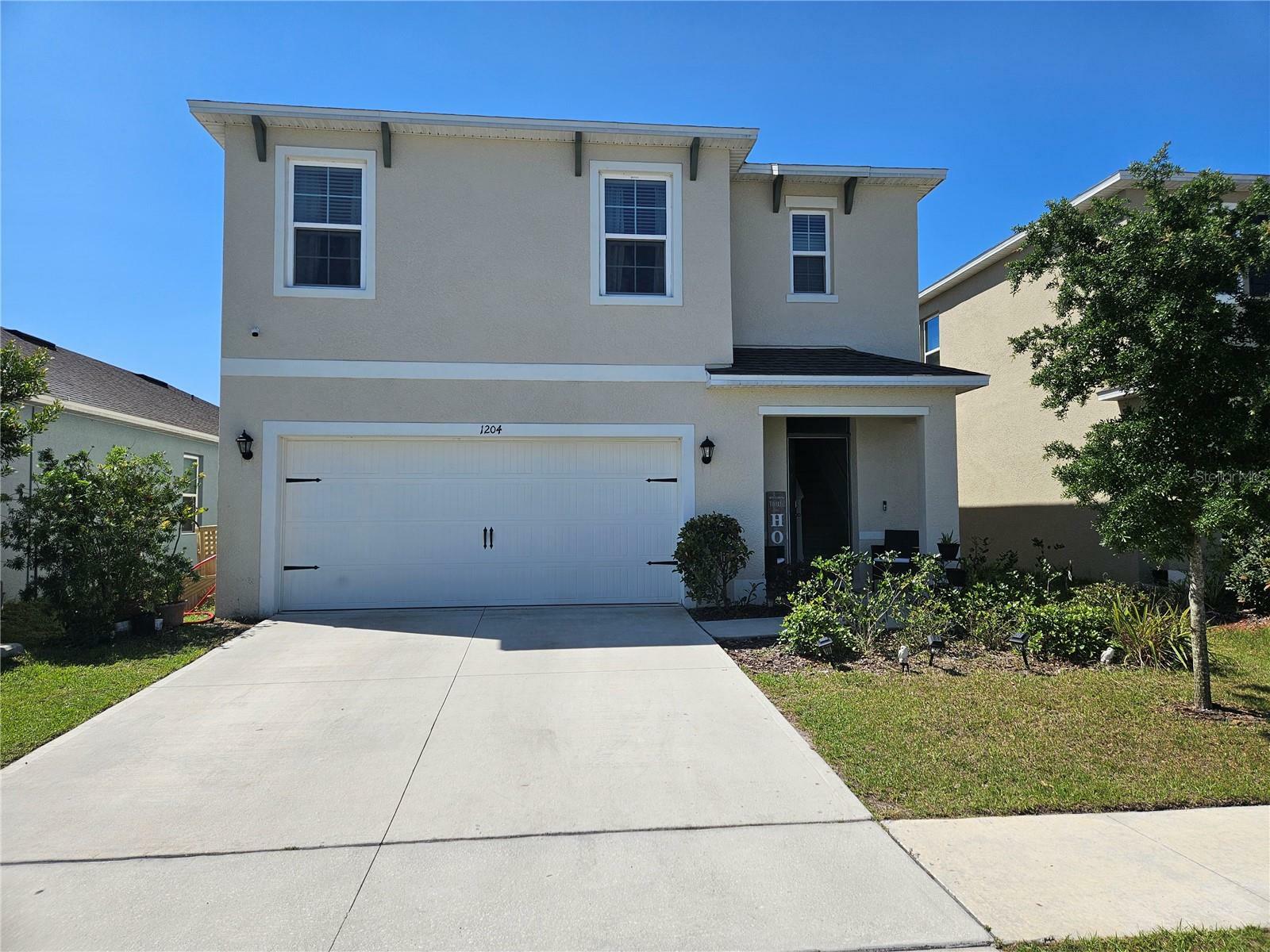 Property Photo: 1204 Berry Lane FL 33837