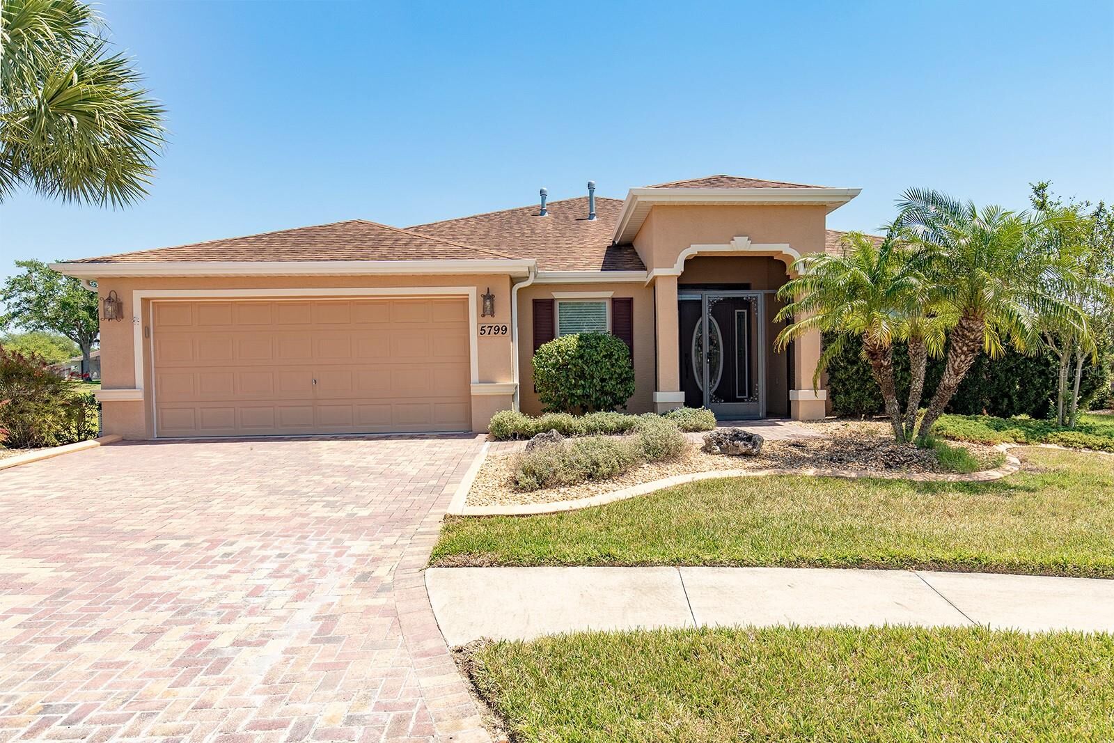 Property Photo: 5799 Linen Bluff Place FL 34748