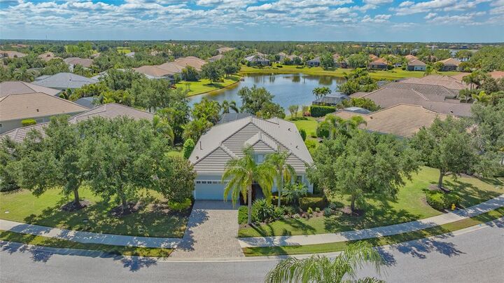 14350 Stirling Drive  Lakewood Ranch FL 34202 photo