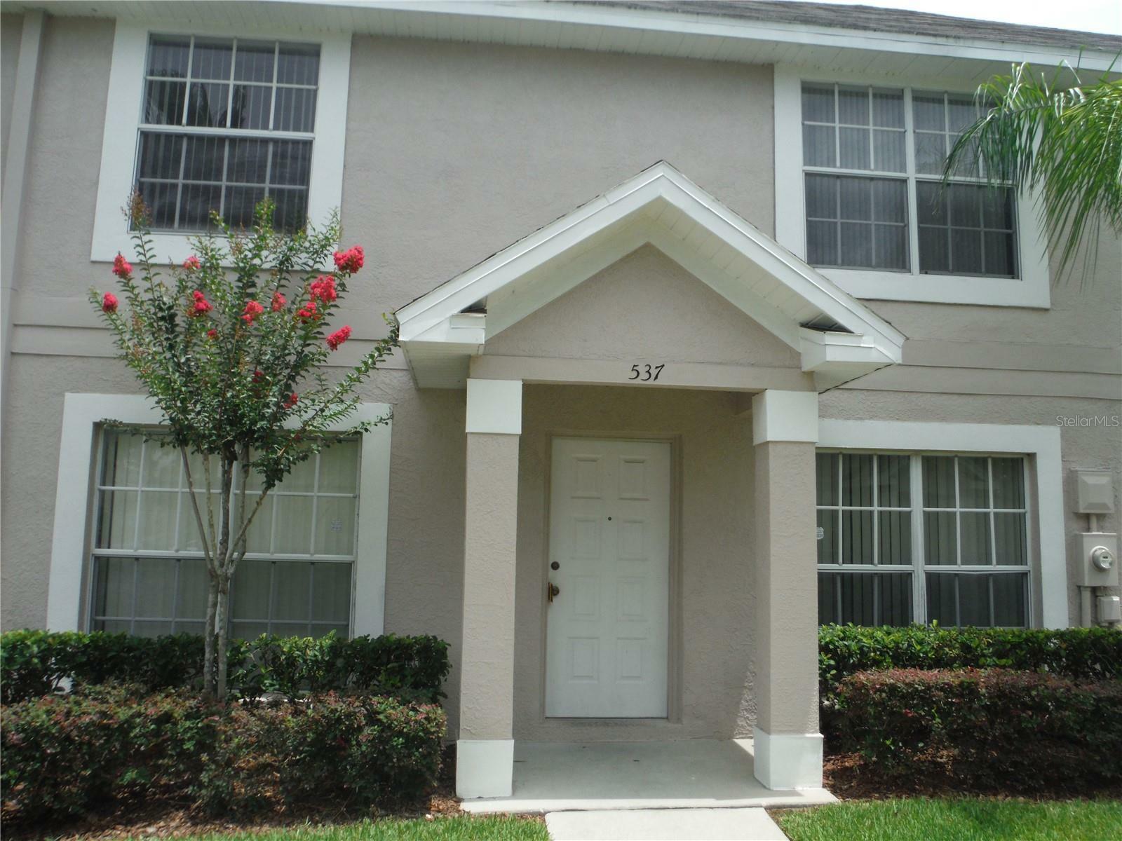 537 Kensington Lake Circle  Brandon FL 33511 photo