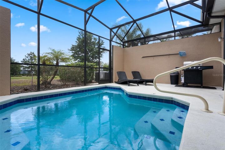 Property Photo:  4722 Terrasonesta Drive  FL 33837 