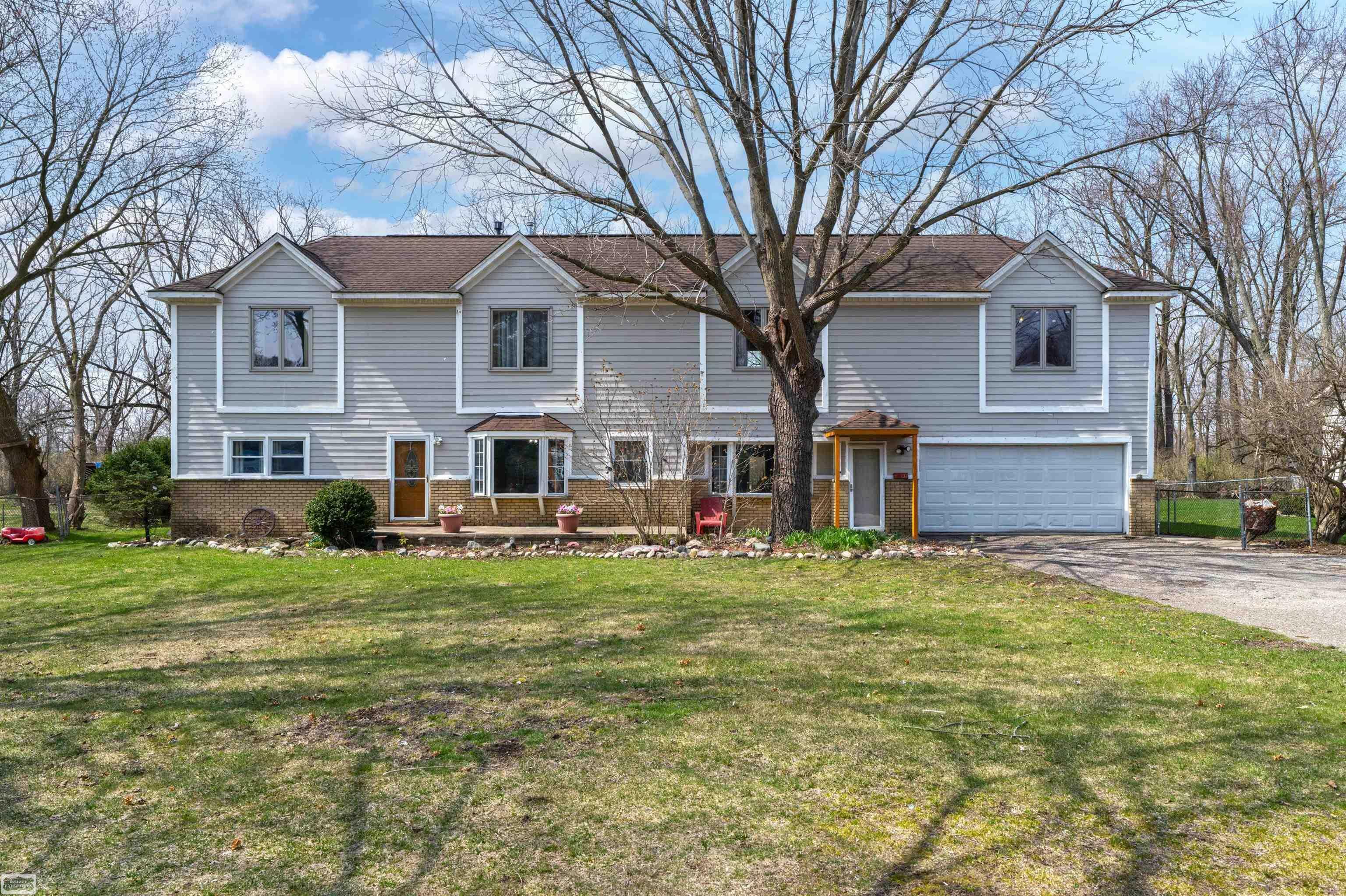 50131 Mile End Drive  Shelby Twp MI 48317 photo